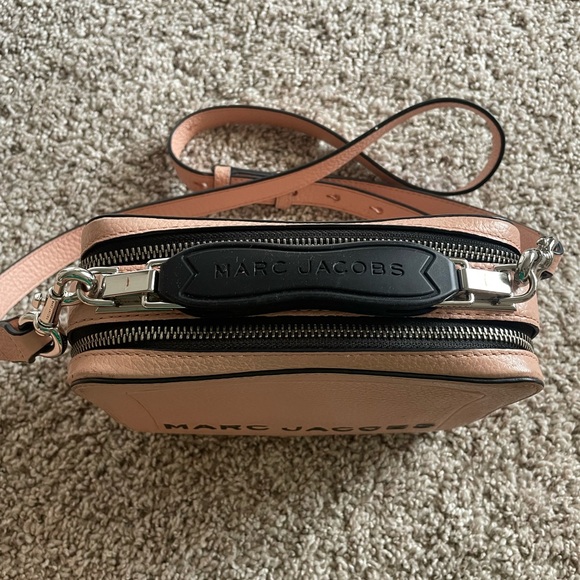 Marc Jacobs - The Box Leather Crossbody *Pre-Loved* - Picture 11 of 12